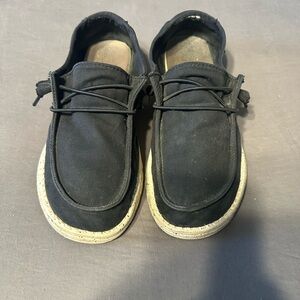 Hey Dude Women’s Black Loafers